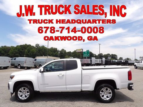 Used 2022 Chevrolet Colorado LT w/ Fleet Safety Package RWD image 2