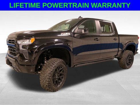 Used 2025 Chevrolet Silverado 1500 RST w/ Convenience Package II image 2