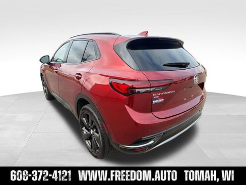 Used 2023 Buick Envision Essence w/ Sport Touring Package AWD/4WD image 3