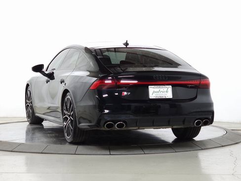 Used 2023 Audi S7 Premium Plus image 3