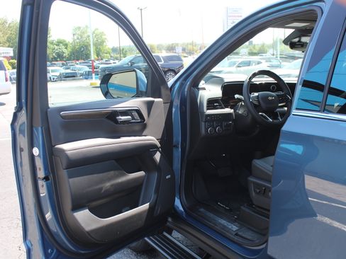 New 2026 Chevrolet Tahoe High Country AWD/4WD image 10