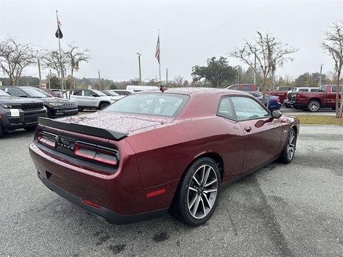 Used 2023 Dodge Challenger R/T w/ Plus Package image 3