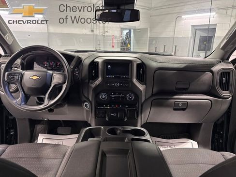 Used 2024 Chevrolet Silverado 2500 Custom w/ Custom Value Package AWD/4WD image 27