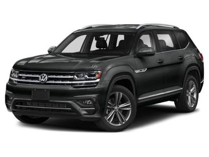 Used 2019 Volkswagen Atlas SE w/ Panoramic Sunroof Package