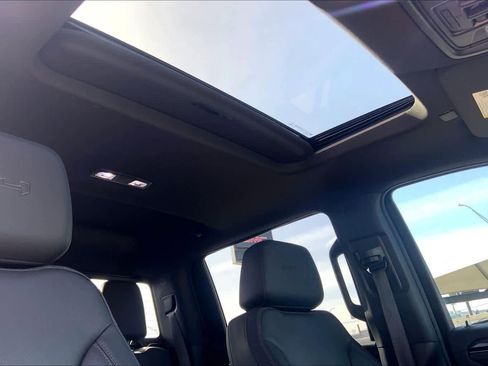 Certified 2023 GMC Sierra 1500 AT4 w/ Technology Package image 14