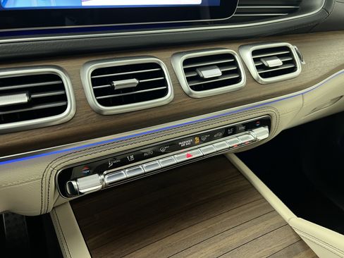 New 2026 Mercedes-Benz GLE 53 AMG 4MATIC image 32