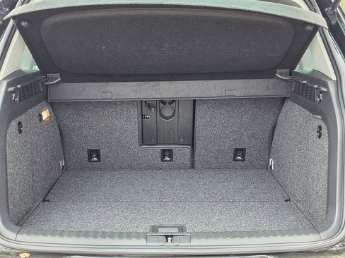 Used 2014 Volkswagen Tiguan SE FWD image 9