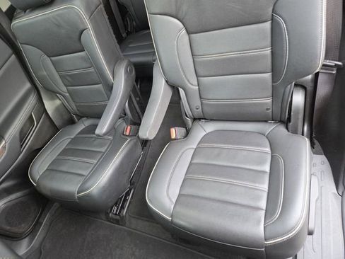 Used 2023 GMC Acadia Denali w/ Denali Technology Package image 31