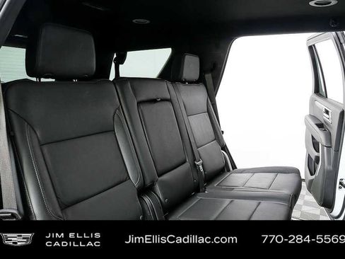 Used 2025 Chevrolet Tahoe LT RWD image 20