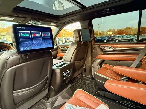 Used 2024 GMC Yukon Denali Ultimate image 19