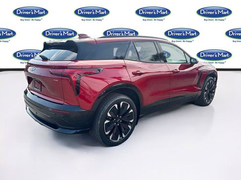 Used 2024 Chevrolet Blazer EV RS RWD image 7