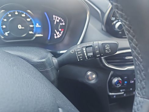 Used 2020 Hyundai Santa Fe Limited FWD image 20