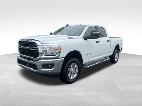 Used 2024 RAM 2500 Big Horn w/ Bed Utility Group image 4