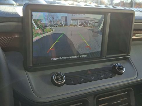 Certified 2024 Ford Maverick Lariat image 24