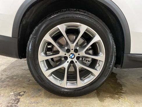 Used 2026 BMW X5 xDrive40i AWD/4WD image 32
