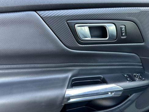 Certified 2025 Ford Mustang GT Premium image 11