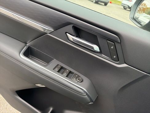 New 2026 GMC Acadia Elevation w/ Elevation Premium Package image 18