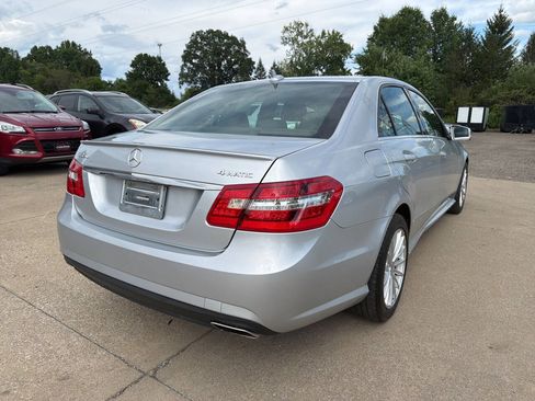 Used 2012 Mercedes-Benz E 350 4MATIC Sedan image 4