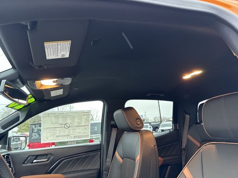 New 2026 GMC Canyon AT4 w/ Nightfall Essentials Package image 30