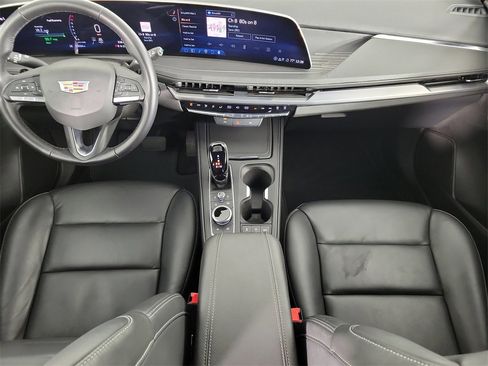 Certified 2025 Cadillac XT4 Premium Luxury image 15