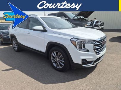 Used 2024 GMC Terrain SLT