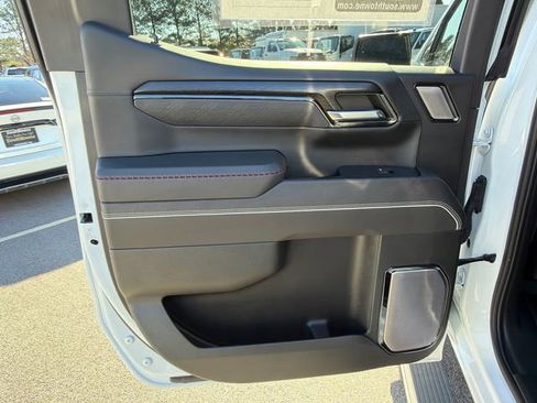 Used 2023 GMC Sierra 1500 AT4X image 21