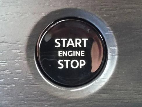 New 2026 Nissan Murano SV image 5