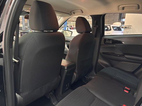 New 2026 Mitsubishi Eclipse Cross LE image 18