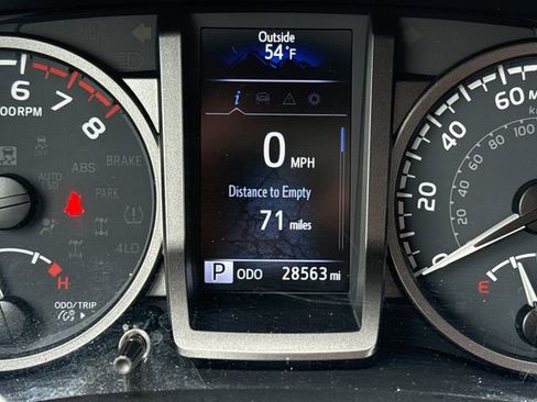 Used 2023 Toyota Tacoma TRD Off-Road w/ Black Out Package (TMS) AWD/4WD image 24