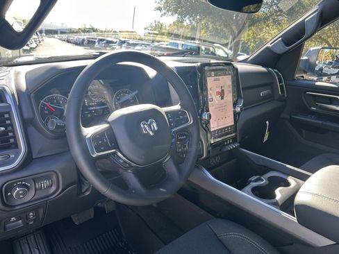 New 2026 RAM 1500 4x4 Crew Cab image 13