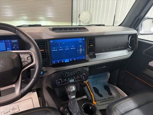 Used 2023 Ford Bronco Badlands AWD/4WD image 33