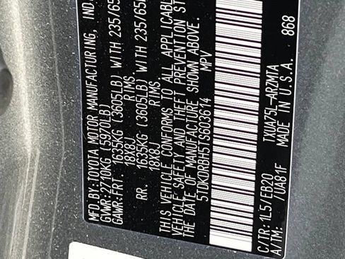 Used 2026 Toyota Highlander XLE AWD/4WD image 36