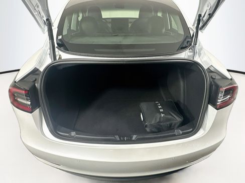 Used 2021 Tesla Model 3 Standard Range Plus RWD image 25