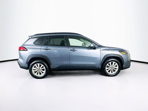 Used 2022 Toyota Corolla Cross LE FWD image 10