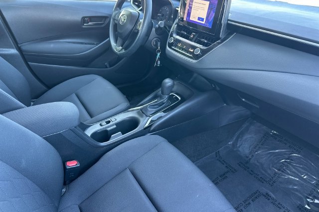 Used 2024 Toyota Corolla LE FWD image 17