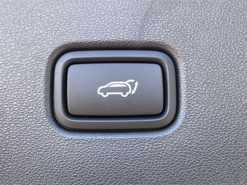 New 2026 Hyundai Tucson Limited image 9