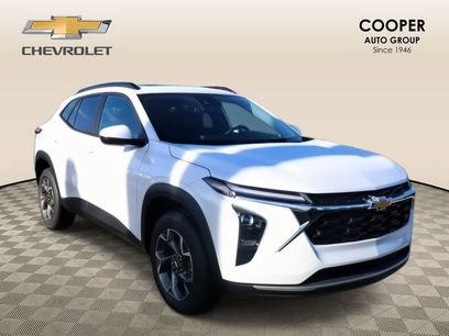 New 2026 Chevrolet Trax LT w/ Sunroof Package