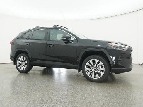 New 2025 Toyota RAV4 XLE Premium image 28