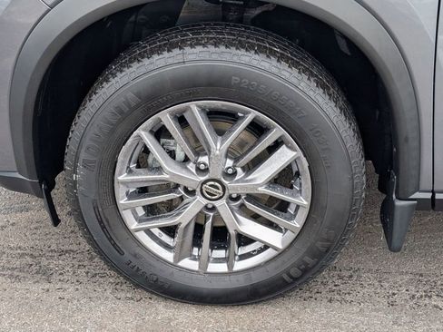 Used 2021 Nissan Rogue S image 12