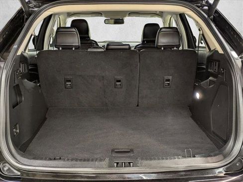 Used 2024 Ford Edge Titanium image 6