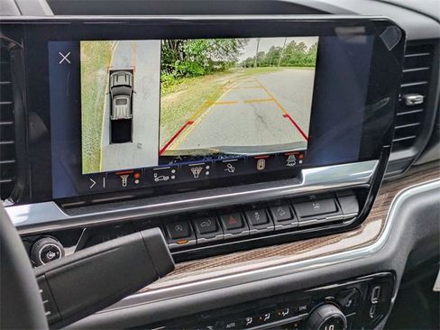 New 2025 Chevrolet Silverado 1500 LT image 19