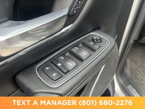 Used 2020 RAM 1500 Laramie AWD/4WD image 14