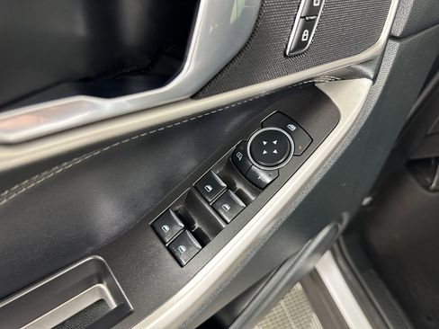 Certified 2024 Ford Explorer XLT w/ Equipment Group 202A image 11