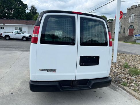 Used 2014 Chevrolet Express 1500 AWD image 4