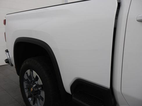 Used 2022 Chevrolet Silverado 2500 LT w/ Convenience Package AWD/4WD image 26