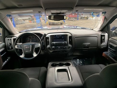 Used 2018 GMC Sierra 1500 SLE w/ Elevation Edition AWD/4WD image 15