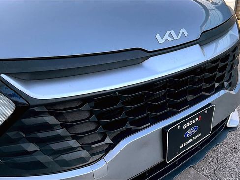 Used 2023 Kia Sportage LX image 30