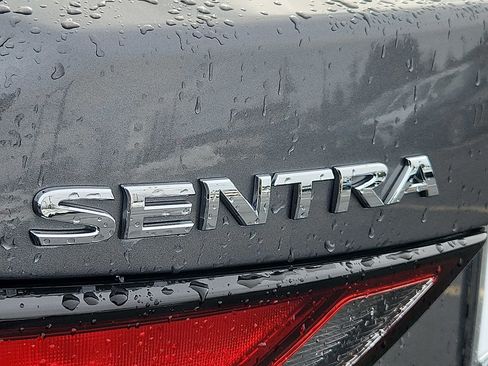 Used 2024 Nissan Sentra SV image 28