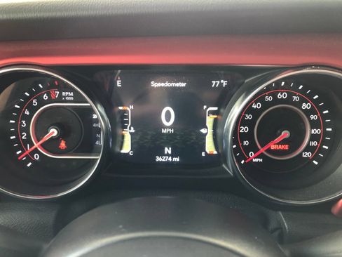 Used 2021 Jeep Wrangler Rubicon AWD/4WD image 30