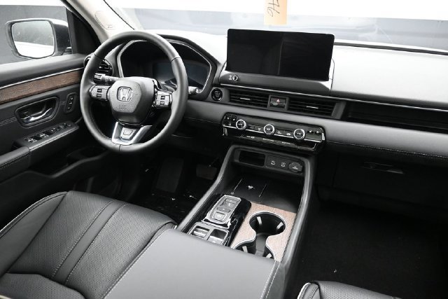 New 2026 Honda Pilot Elite image 10